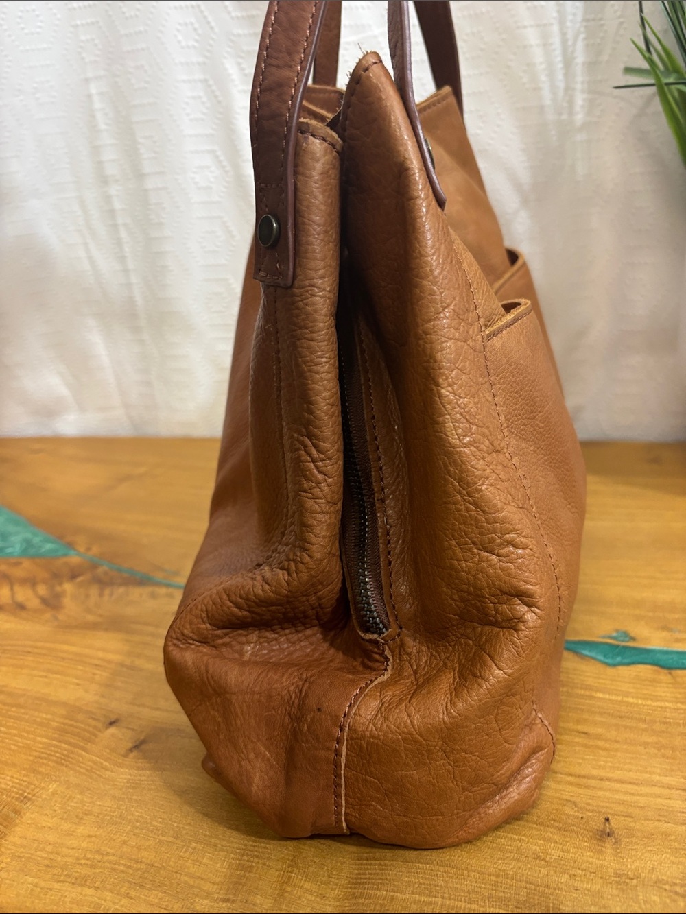 American Leather Co. Cognac Brown Genuine Leather Tote Shoulder Bag - Picture 6 of 15